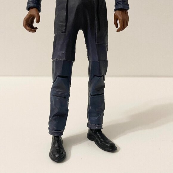 2002 Star Trek Art Asylum Ensign Travis Mayweather  7 Inch Tall - Picture 7 of 16
